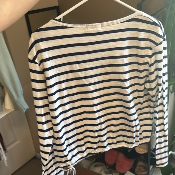 Quick List! Draw String Blouse 👚 - Picture 2 of 2